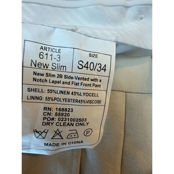 Alessandro Vitello Suit with Tie - Picture 4 of 13